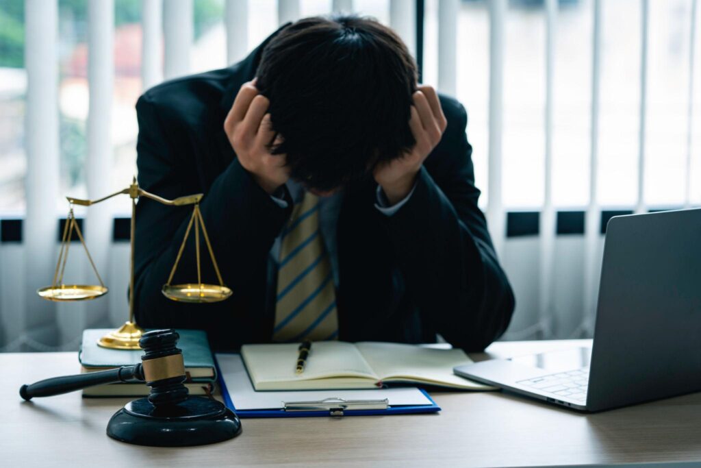 manajemen kantor hukum